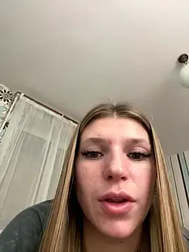 Stripchat Nude Webcam of adel_secret