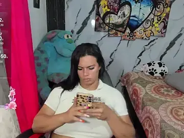 Stripchat Sex Cam of andromeda_xx