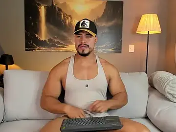 Stripchat Live Sex Cam of ApoloMakris