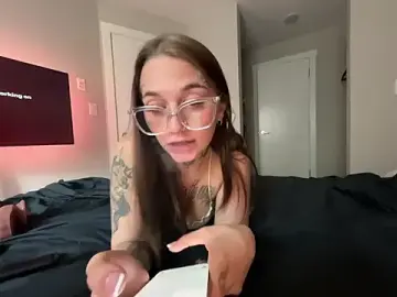 Stripchat Free Porn Cam of chloetease