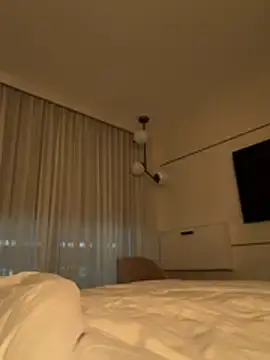 Stripchat Watch Live Sex Cams of Your_Paris