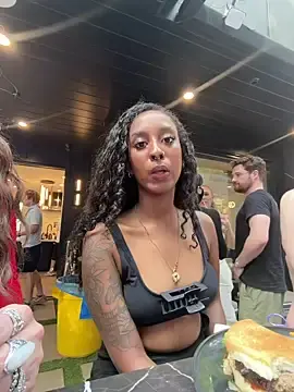 Stripchat Best live sex cam show of Your_Paris