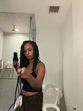 Stripchat Watch Live Sex Cams of Your_Paris