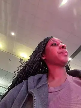 Stripchat Free Live Porn of Your_Paris