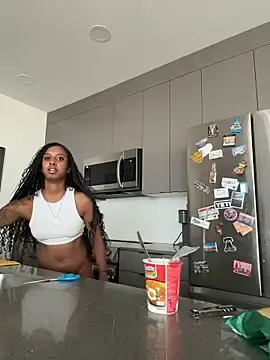 Stripchat Nude Webcam of Your_Paris