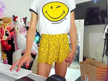 Stripchat Adult Webcams of Lawrncesofiets