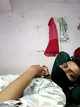 Stripchat Sex Cam of hiddennisha