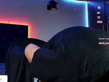 Stripchat Free Porn Cam of kuzzcoo