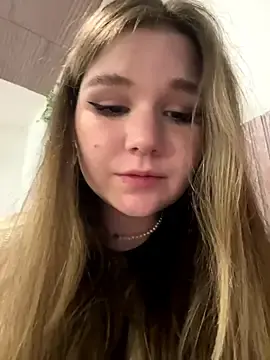 Stripchat Sex Cam of PumaShyXD