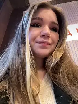 Stripchat Free Live Porn of PumaShyXD