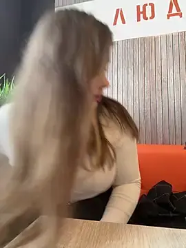 Stripchat Live Porn of PumaShyXD