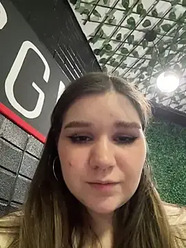 Stripchat Live Sex Cam of PumaShyXD