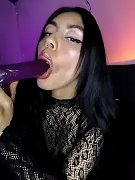 Stripchat Adult Webcams of Mazikeen--