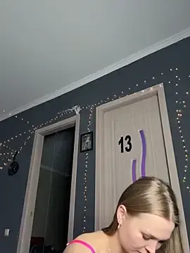 Stripchat Free Porn Cam of NickiLike