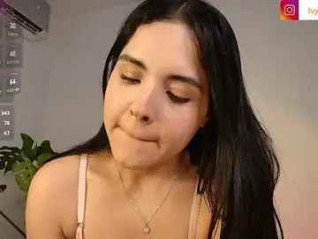 Stripchat Watch Live Sex Cams of IvyValentine