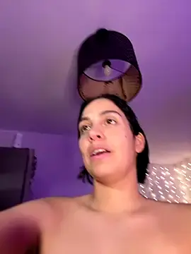 Stripchat Nude Webcam of LaPetiteKim