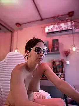 Stripchat Adult Webcam of Zoe_Bae
