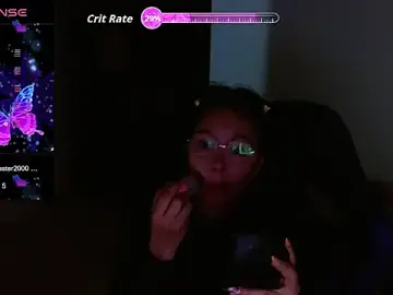 Stripchat Live Sex Cam of TRIXIE_TANG28