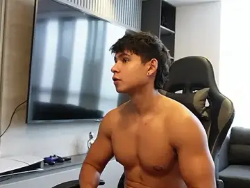 Stripchat Live Sex of Bray_Kevin