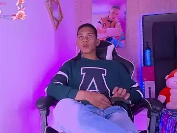 Stripchat Best live sex cam show of dilan_alfonzo