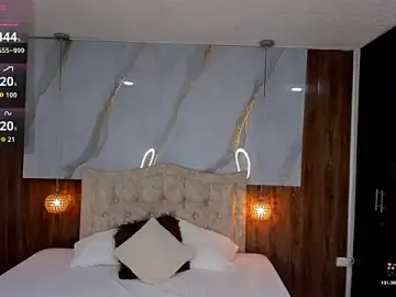 Stripchat Live Sex of lia_16