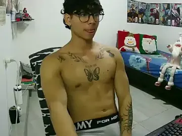 Stripchat Best live sex cam show of Dillom420