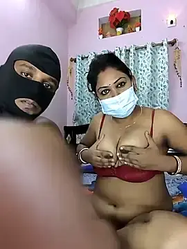 Stripchat Free Live Porn of Lovlycouple1