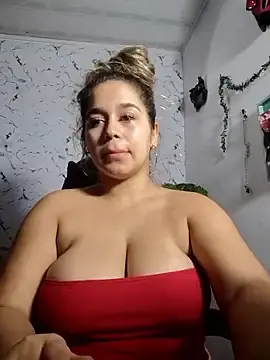 Stripchat Free Live Porn of LaurenWelly_