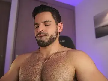 Stripchat Free Porn Cam of Rick__Smith153