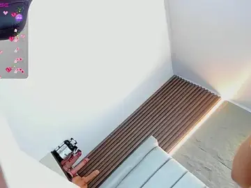 Stripchat Nude Webcam of MADISON_ROWAN1