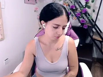 Stripchat Nude Webcam of samantha_baby_