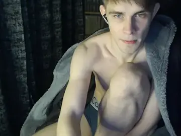 Stripchat Sex Cam of Student_Oliver