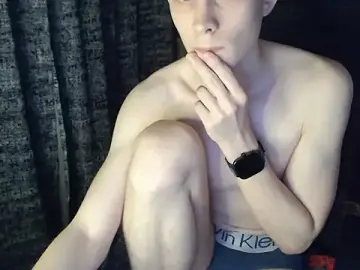 Stripchat Best live sex cam show of Student_Oliver
