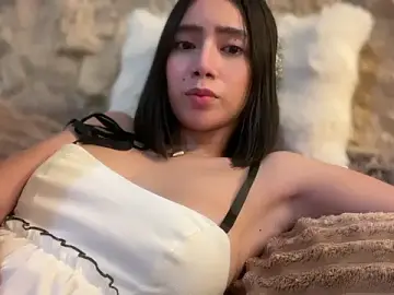 Stripchat Live Sex Cam of GenesisCastillano