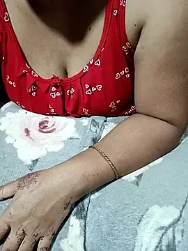 Stripchat Live Sex Cam of DipaliAliya