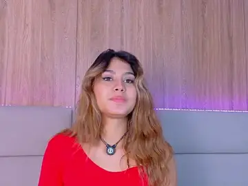 Stripchat Adult Webcam of ZoehAngel