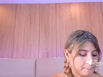 Stripchat Private Sex Chat of ZoehAngel