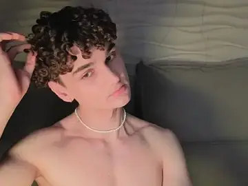 Stripchat Nude Webcam of adam_21cm__