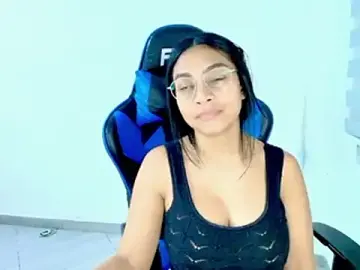 Stripchat Nude Webcam of sophiax-x