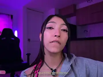 Stripchat Nude Webcam of MarianaBranzz