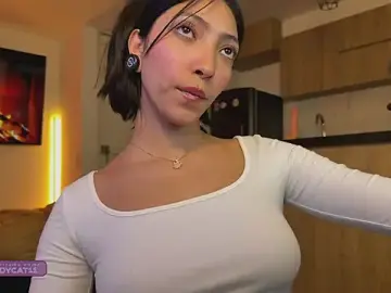 Stripchat Live Sex of MarianaBranzz