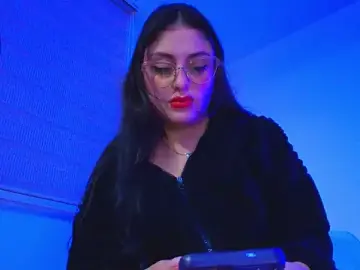 Stripchat Live Sex Cam of Pleasure_Vibes23