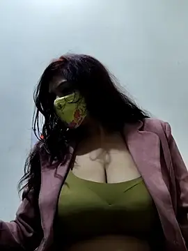 Stripchat Free Porn Cam of illay_love