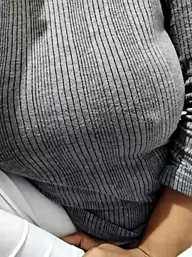 Stripchat Live Porn of illay_love