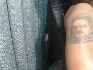 Stripchat Live Sex of CuteRhea69