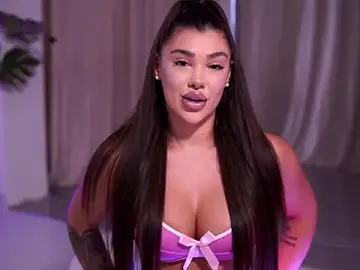 Stripchat Nude Webcam of NatyDesiree