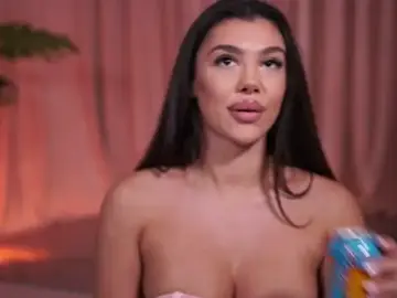 Stripchat Watch Live Sex Cams of NatyDesiree