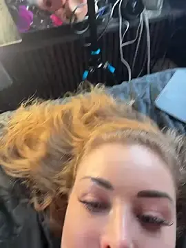 Stripchat Live Sex of MilaMaaay