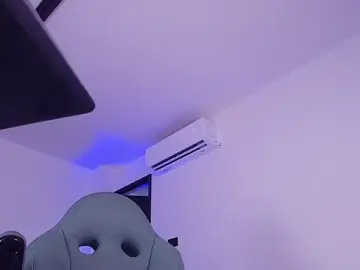 Stripchat Sex Chat of mister_miike