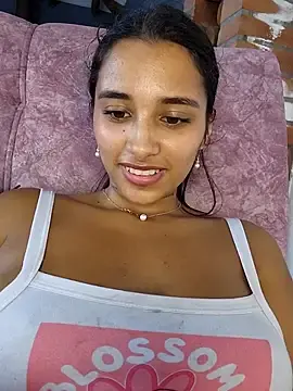 Stripchat Free Porn Cam of Lorena_Mcfly